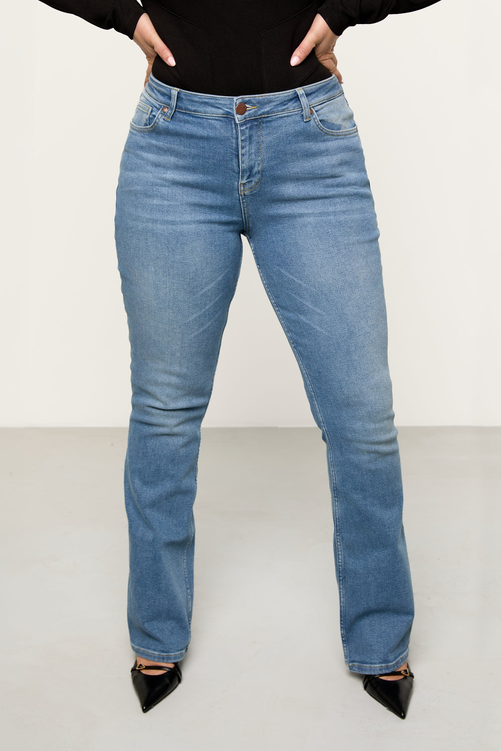 Billy Bootcut RENEWED Jeans